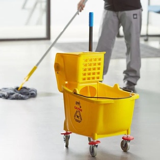 36L Deluxe Mop Bucket With Wringer